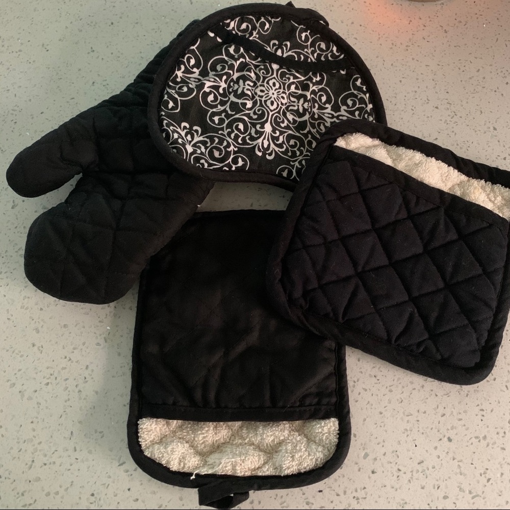 🧡 Set of 4 oven mitts